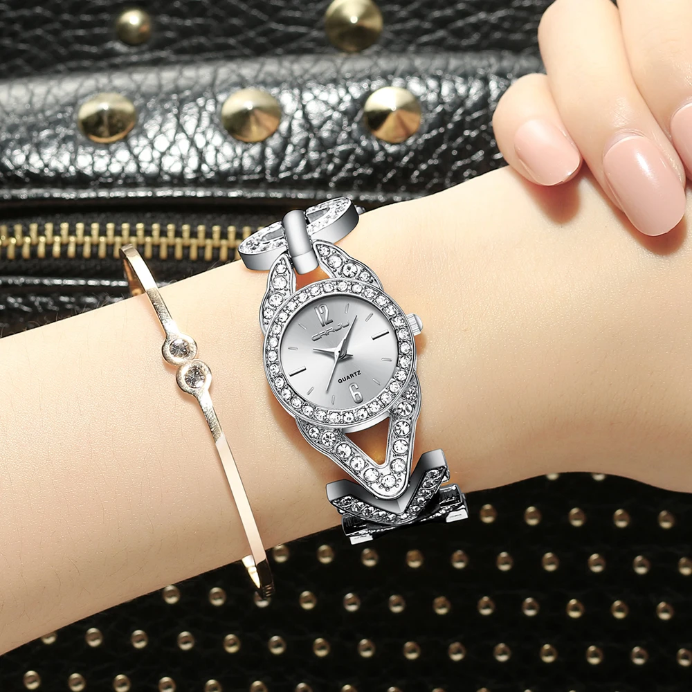 CRRJU Top Luxury Brand Ladies Round Dial Watches with Diamond Silver Band Women Clock sport Shining crystal Gift WristWatch
CRRJU Top Luxury Brand Ladies Round Dial Watches with Diamond Silver Band Women Clock sport Shining crystal Gift WristWatch