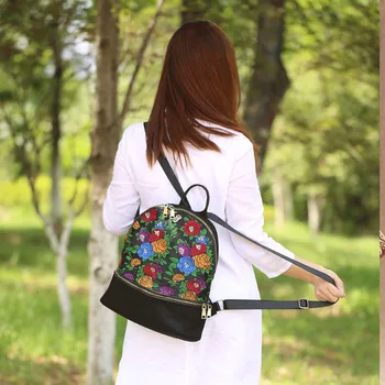 Soft Genuine Leather Embroidery Backpack Women Brand Embroidered floral Backpacks For Teenage Girls Casual Travel School Bag
Soft Genuine Leather Embroidery Backpack Women Brand Embroidered floral Backpacks For Teenage Girls Casual Travel School Bag