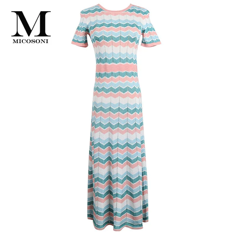 Micosoni Italian Knitted Bohemian Style 2019 Summer New Pullover Short Sleeve Stripes Inlaid with Gold Knitted Dresses Blue Pink
Micosoni Italian Knitted Bohemian Style 2019 Summer New Pullover Short Sleeve Stripes Inlaid with Gold Knitted Dresses Blue Pink