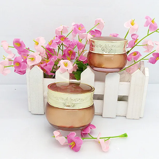 100pcs new 2015 hot sale cosmetics 10g 15g plastic cream jar wholesale ,cosmetic packaging supplies ,luxury cosmetic packaging
100pcs new 2015 hot sale cosmetics 10g 15g plastic cream jar wholesale ,cosmetic packaging supplies ,luxury cosmetic packaging