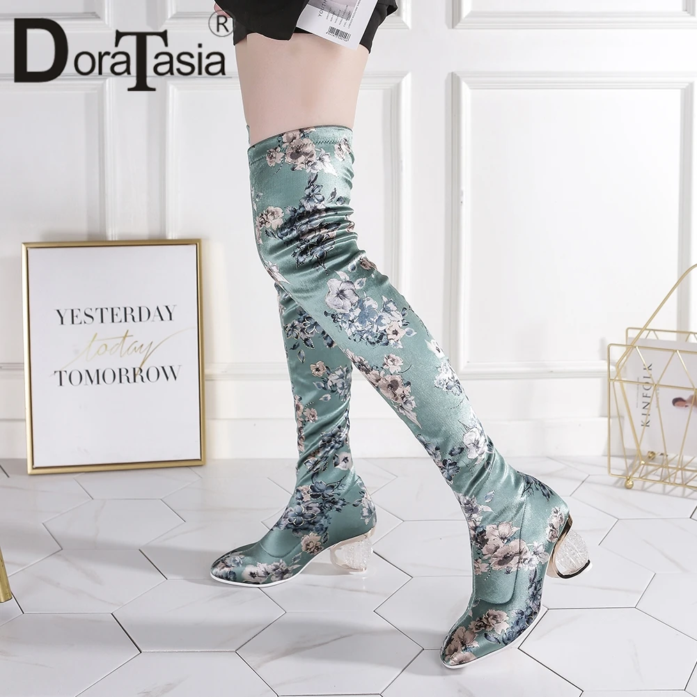 DORATASIA 2019 Elegant Silk Flower Print Over The Knee Thigh High Boots Women Autumn Strange High Heels Boots Women 34-44
DORATASIA 2019 Elegant Silk Flower Print Over The Knee Thigh High Boots Women Autumn Strange High Heels Boots Women 34-44