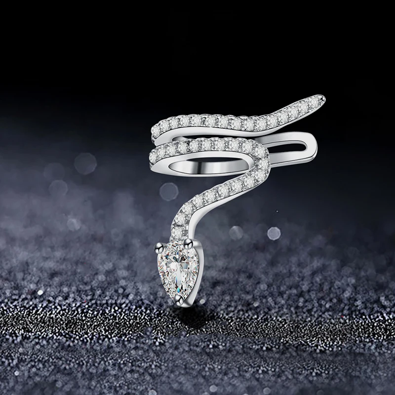 1Pcs Luxury Snake Ear Cuff Clip Earring Rose Gold&Silver CZ Zircon Snake Shape Hyperbole Single Earring For Women Party Jewelry
1Pcs Luxury Snake Ear Cuff Clip Earring Rose Gold&Silver CZ Zircon Snake Shape Hyperbole Single Earring For Women Party Jewelry