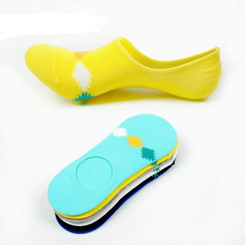 2015 10pieces = 5 pairs new arrived summe rmen slippers socks cotton men invisible socks ultrathin men ankle socks.
2015 10pieces = 5 pairs new arrived summe rmen slippers socks cotton men invisible socks ultrathin men ankle socks.