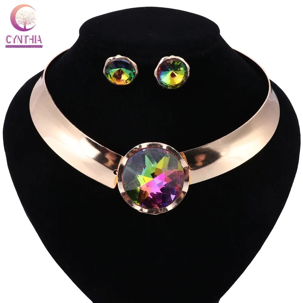 2018 New African Beads Jewelry Set Necklace Earrings Dubai Fashion Jewelry Sets Luxury Wedding Women Costume Jewelry Set 
2018 New African Beads Jewelry Set Necklace Earrings Dubai Fashion Jewelry Sets Luxury Wedding Women Costume Jewelry Set