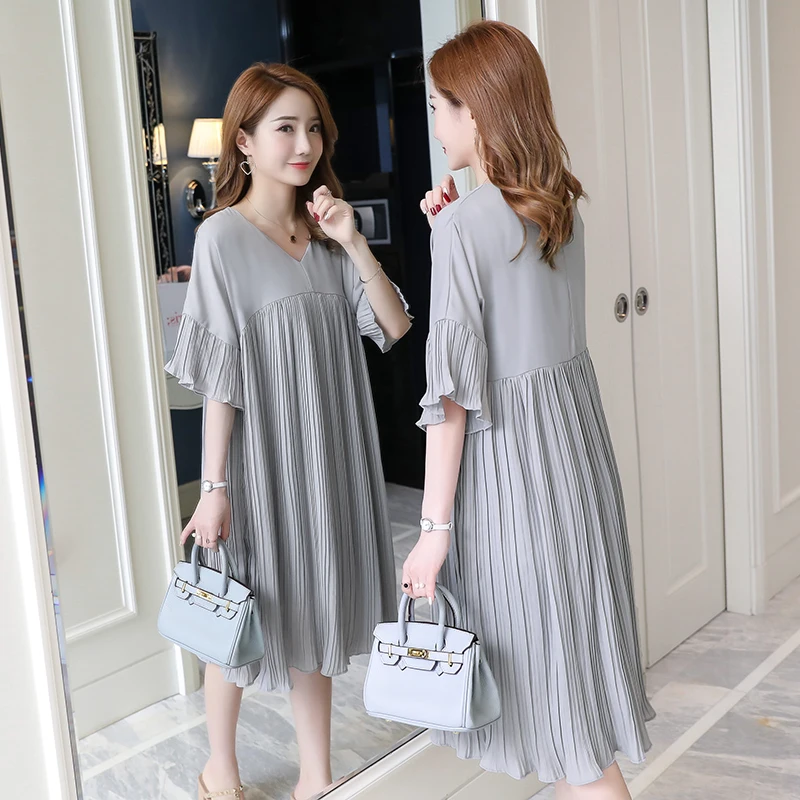 V Neck Pleated Chiffon Pregnancy Dress for Pregnant Women 2019 Summer Korean Plus Size Fashion Loose Casual Maternity Clothes
V Neck Pleated Chiffon Pregnancy Dress for Pregnant Women 2019 Summer Korean Plus Size Fashion Loose Casual Maternity Clothes