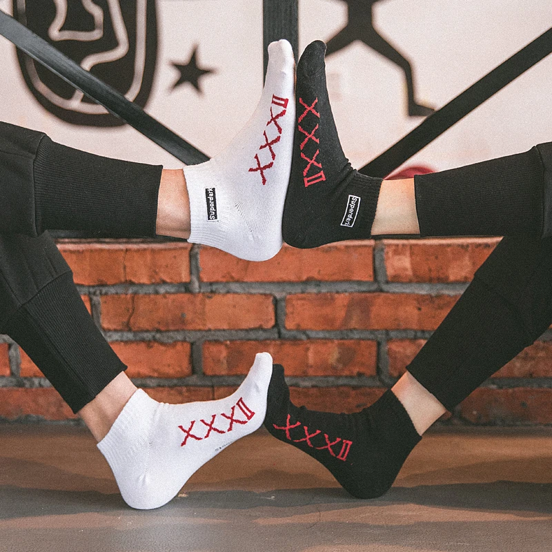 XXX Alphabet Side Women And Men Comfortable Short Cotton Ankle Socks Female spring and summer White Black Couples Unisex
XXX Alphabet Side Women And Men Comfortable Short Cotton Ankle Socks Female spring and summer White Black Couples Unisex