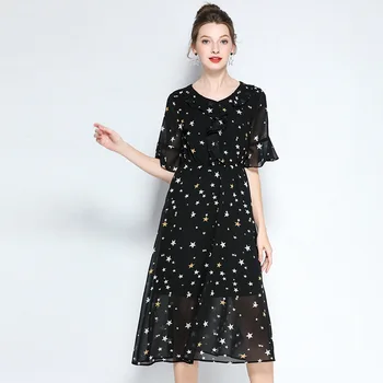 2019 Summer Ladies Plus Size elegant printed Chiffon Dress V neck petal sleeves beautiful long party Dress longos vestidos L-5XL
2019 Summer Ladies Plus Size elegant printed Chiffon Dress V neck petal sleeves beautiful long party Dress longos vestidos L-5XL
