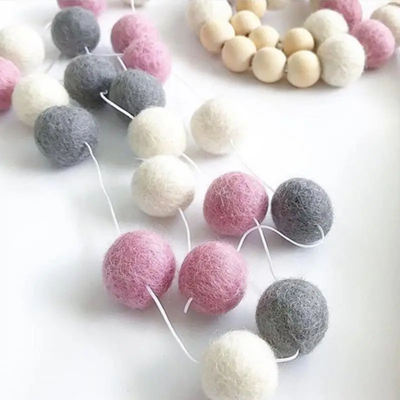 String Hanging Ball 20M 30PCS Wool Felt Ball Kids Room Wall Decor Hanging Fur Ball Garland Drop Shipping #0828
String Hanging Ball 20M 30PCS Wool Felt Ball Kids Room Wall Decor Hanging Fur Ball Garland Drop Shipping #0828