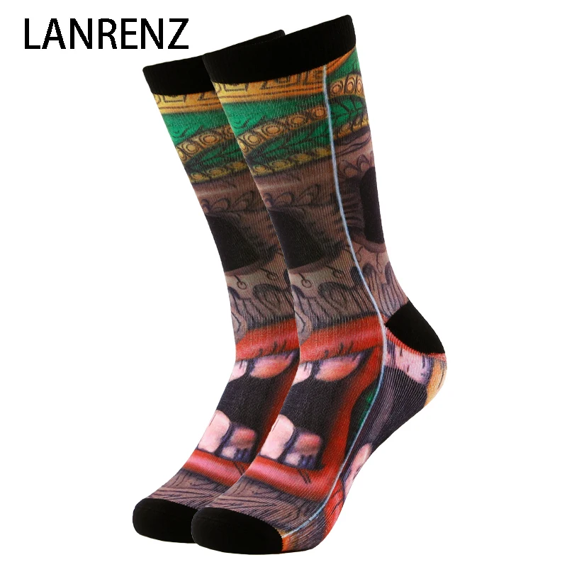 2019 Pineapple demon prints Men and women fashion Funny socks 3d printed socks 200 knitting oil painting compression socks
2019 Pineapple demon prints Men and women fashion Funny socks 3d printed socks 200 knitting oil painting compression socks
