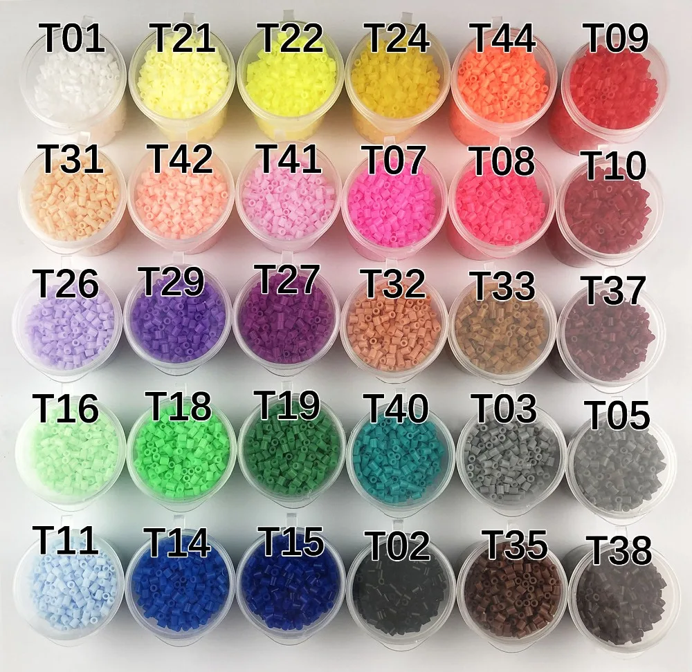 700Pcs/2.6mm Mini Hama Beads box packing About 3D puzzle educational toys diy PUPUKOU Activity Fuse Beads
700Pcs/2.6mm Mini Hama Beads box packing About 3D puzzle educational toys diy PUPUKOU Activity Fuse Beads