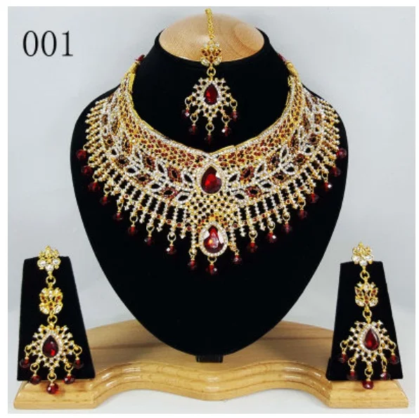 More style Delicate India Jewelry set Ethnic luxury Accessory Necklace Eearring Eyebrows Pendant 3 Piece Set Bollywood jewelry
More style Delicate India Jewelry set Ethnic luxury Accessory Necklace Eearring Eyebrows Pendant 3 Piece Set Bollywood jewelry