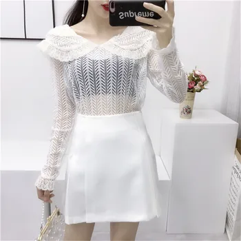 Sweet Women Blouse 2018 Summer Autumn Chic Long-sleeved Thin Women Black White Lace Shirts Elegant Crochet Cover Tops
Sweet Women Blouse 2018 Summer Autumn Chic Long-sleeved Thin Women Black White Lace Shirts Elegant Crochet Cover Tops