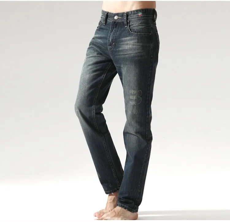 2670763240_1198803356