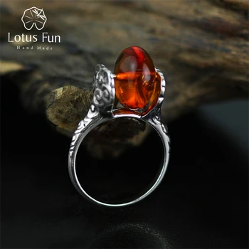 Lotus Fun Real 925 Sterling Silver Natural Amber Handmade Creative Designer Fine Jewelry Clouds Carving Rotatable Female Rings
Lotus Fun Real 925 Sterling Silver Natural Amber Handmade Creative Designer Fine Jewelry Clouds Carving Rotatable Female Rings