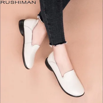 RUSHIMAN Genuine Leather flat shoes 2019 Spring Elegant Round Toe Flat Office Work Women Shoes Simple Style soft bottom Mom shoe
RUSHIMAN Genuine Leather flat shoes 2019 Spring Elegant Round Toe Flat Office Work Women Shoes Simple Style soft bottom Mom shoe
