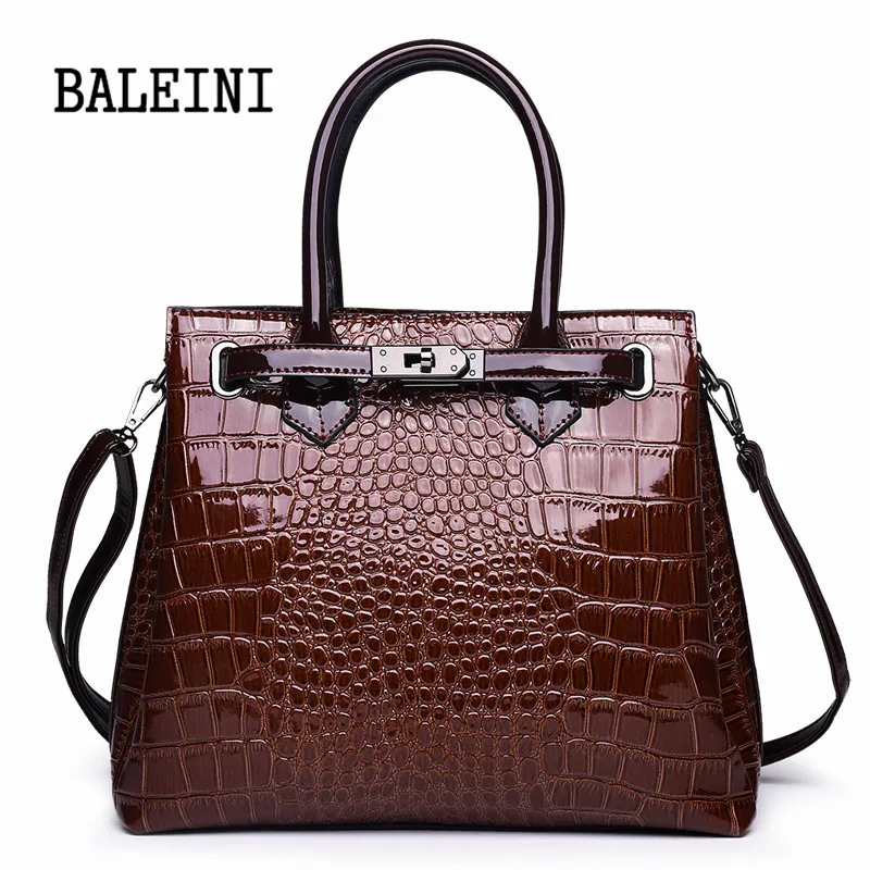 Women Crocodile Pattern Handbag Leather Designer Large Lock Shoulder Bag Black Female Hobos Bag Alligator Handbag Messenger Bags
Women Crocodile Pattern Handbag Leather Designer Large Lock Shoulder Bag Black Female Hobos Bag Alligator Handbag Messenger Bags