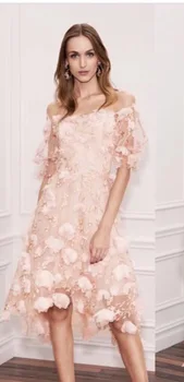 Top Quality Sexy Women Dress Off The Shoulder Appliques Bodycon Stretch Dress Homecoming Party A-Line Dress 
Top Quality Sexy Women Dress Off The Shoulder Appliques Bodycon Stretch Dress Homecoming Party A-Line Dress