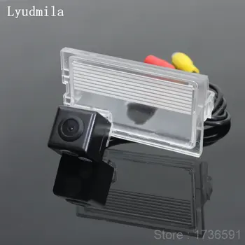 Lyudmila FOR Land Rover Freelander 2 2006~2015 Rear View Camera / Reversing Camera / HD CCD Night Vision Back up Parking Camera
Lyudmila FOR Land Rover Freelander 2 2006~2015 Rear View Camera / Reversing Camera / HD CCD Night Vision Back up Parking Camera