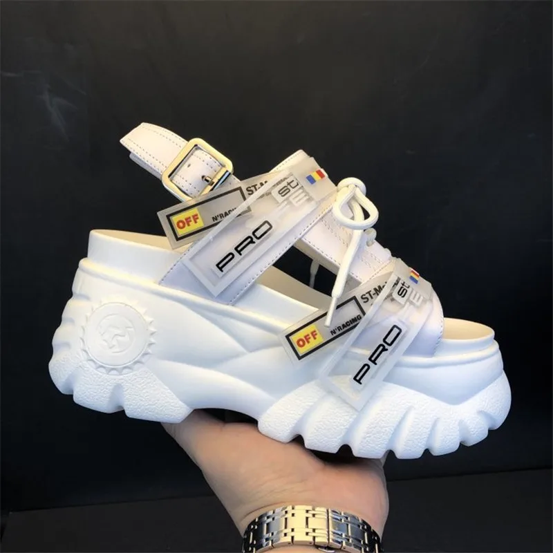 2019 New Fashion color Platform Women's Sandals 8 CM Summer Leather Buckle Women Thick Soled Beach Sandal Casual Shoes Woman
2019 New Fashion color Platform Women's Sandals 8 CM Summer Leather Buckle Women Thick Soled Beach Sandal Casual Shoes Woman