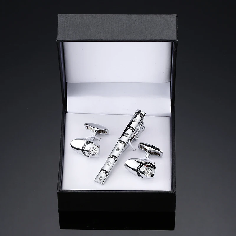 The high-end brand Cufflinks Tie Clip Mens Suit shirt Cufflinks tie clip Silvery Crystal cufflinks, classic high-end gift set
The high-end brand Cufflinks Tie Clip Mens Suit shirt Cufflinks tie clip Silvery Crystal cufflinks, classic high-end gift set