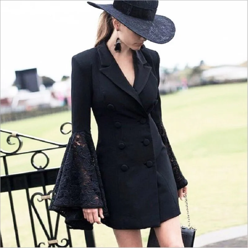 ZJYT 2018 Lace Bell Flare Sleeve Blazer Women Hollow Out V Neck Double Breadsted Suit Collar Tunic Plus Size Coat Female Autumn
ZJYT 2018 Lace Bell Flare Sleeve Blazer Women Hollow Out V Neck Double Breadsted Suit Collar Tunic Plus Size Coat Female Autumn