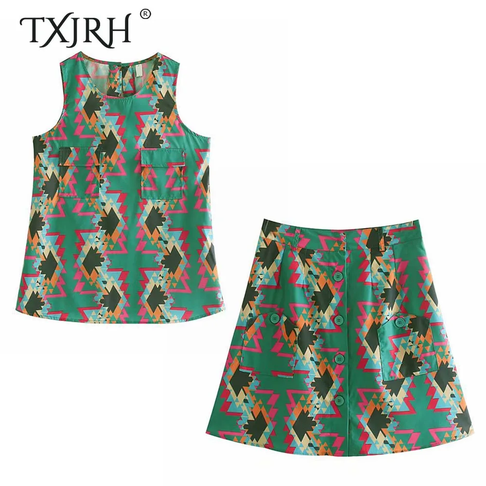 TXJRH Stylish Green Diamond Geometric Print Two Pockets Blouse Sleeveless Shirt Tops Single-breasted A-Line Skirts 2 Pieces Set
TXJRH Stylish Green Diamond Geometric Print Two Pockets Blouse Sleeveless Shirt Tops Single-breasted A-Line Skirts 2 Pieces Set