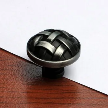 vintage style furniture handle antique iron drawer kitchen cabinet knob pull bronze dresser cupboard door handle knob
vintage style furniture handle antique iron drawer kitchen cabinet knob pull bronze dresser cupboard door handle knob