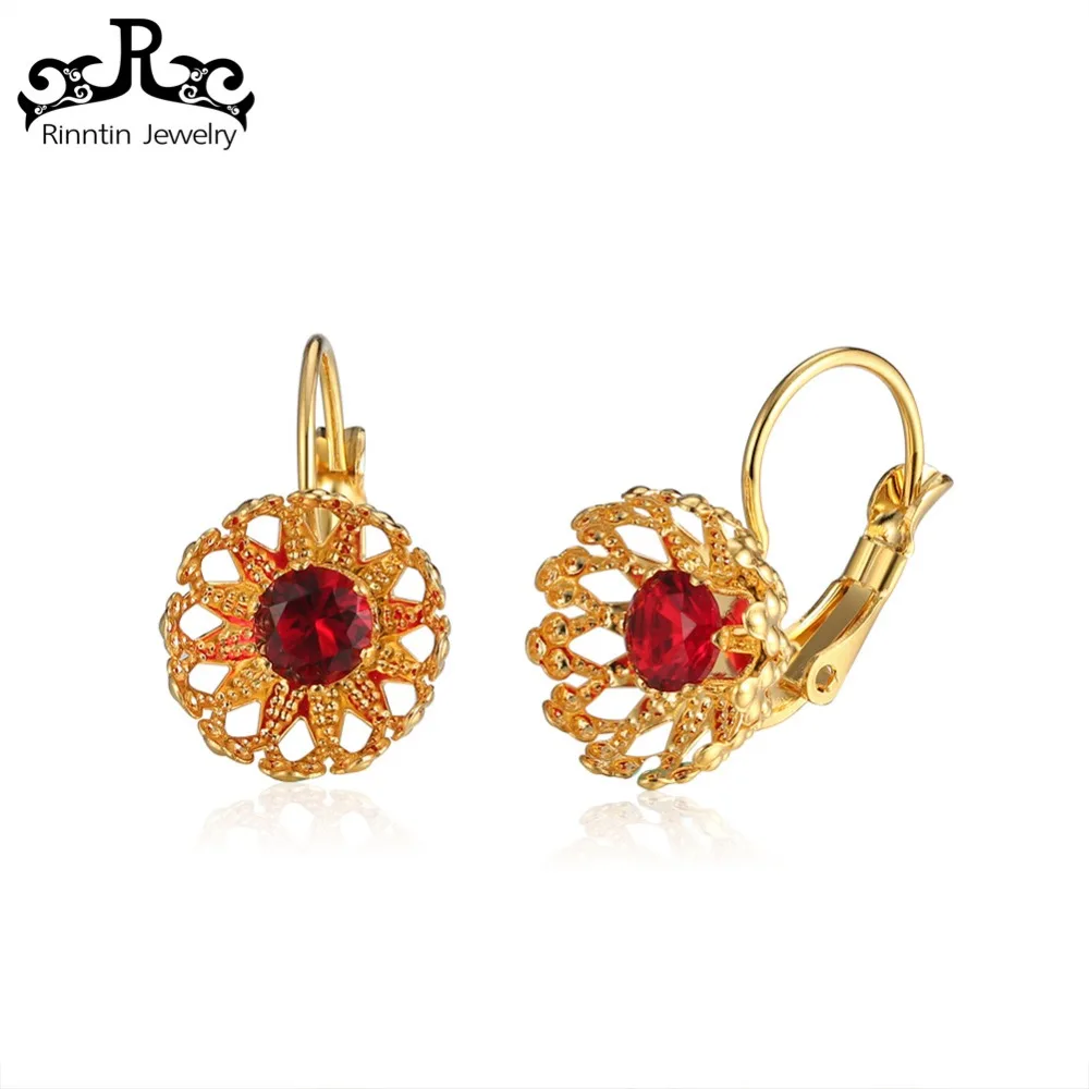 ORSA Jewels Female Stainless Steel Stud Earring With Gold Color Flower Shape Earrings For Women Men Party Jewelry DGTE117
ORSA Jewels Female Stainless Steel Stud Earring With Gold Color Flower Shape Earrings For Women Men Party Jewelry DGTE117