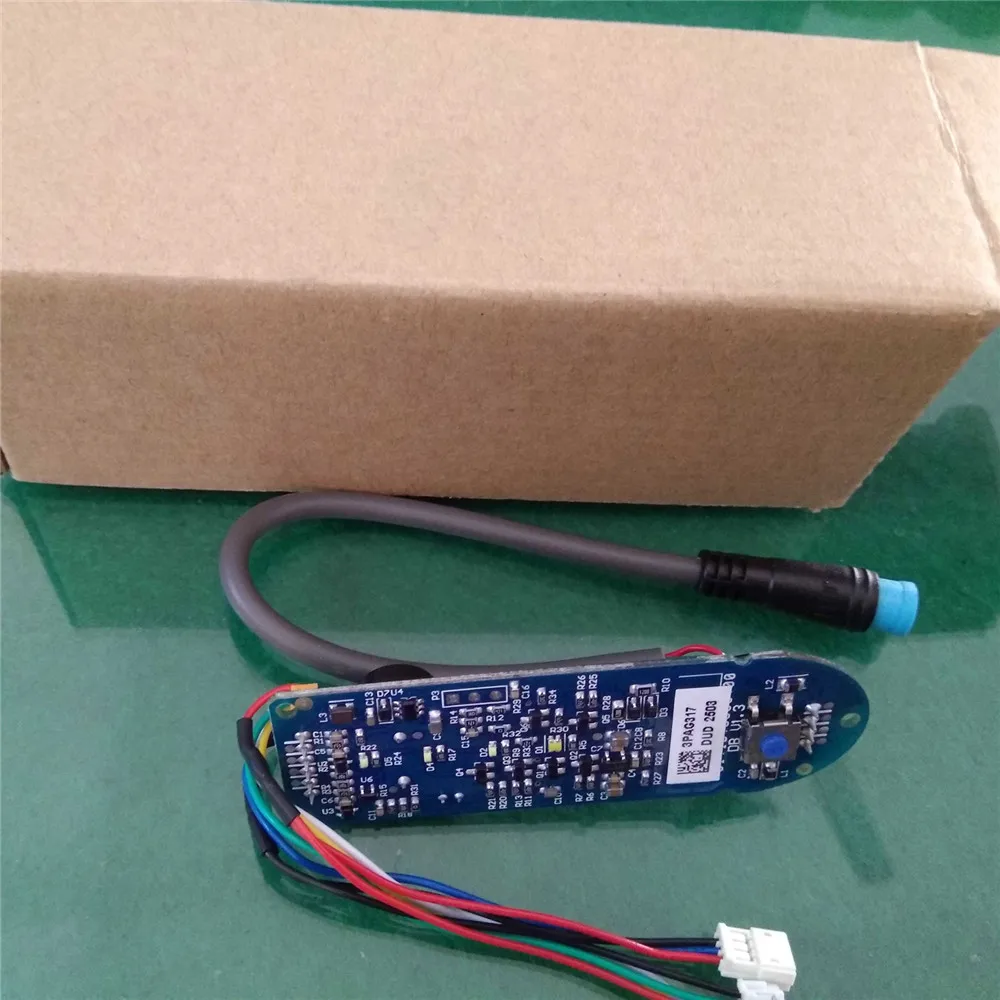 Replacement Dashboard for XIAOMI MIJIA M365 Scooter Circuit Board Dashboard Cover Scooters Skateboard Repair Parts Accessories
Replacement Dashboard for XIAOMI MIJIA M365 Scooter Circuit Board Dashboard Cover Scooters Skateboard Repair Parts Accessories
