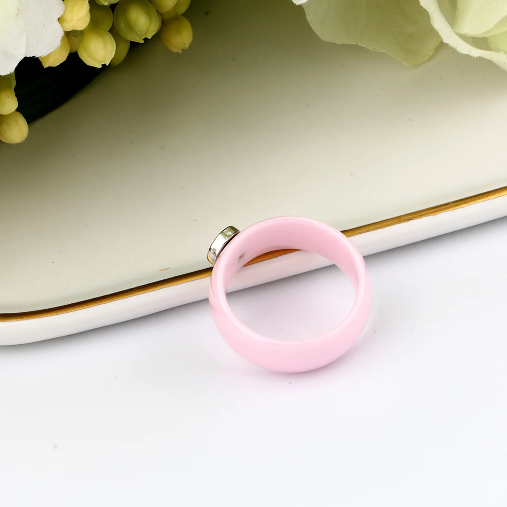 Женские кольца с гладкой изогнутой поверхностью изящный светильник розового