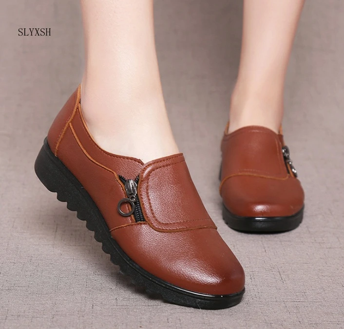 Autumn flats Shoes Woman Genuine Leather Women Shoes Flats 3 Colors Buckle Slip On Women's Flat pu Shoes Plus Size
Autumn flats Shoes Woman Genuine Leather Women Shoes Flats 3 Colors Buckle Slip On Women's Flat pu Shoes Plus Size