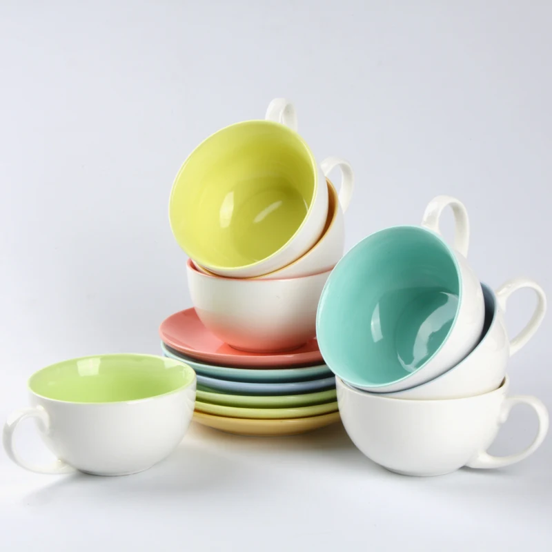 Fashion Glaze ceramic coffee cup saucer flowers 310ml large capacity latte cup sets with spoon couple Gite Free Shipping
Fashion Glaze ceramic coffee cup saucer flowers 310ml large capacity latte cup sets with spoon couple Gite Free Shipping