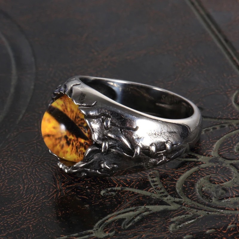 Qevila Hot sales Vintage Punk Yellow Red Dragon EYES Men Rings Stainless Steel Hyperbole Skull unique ring for Men Jewelry Gifts (7)