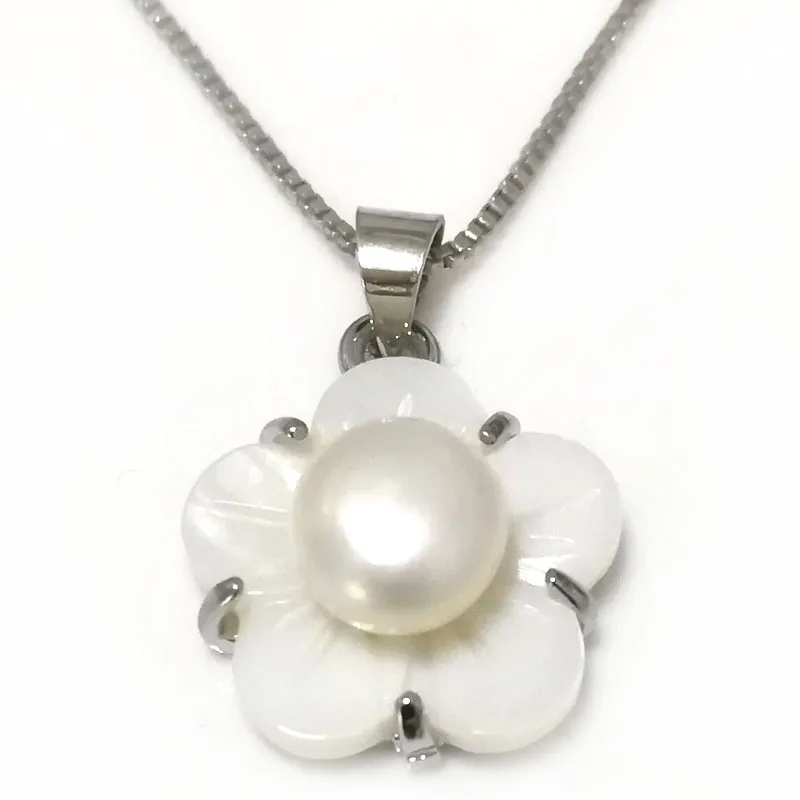 Wholesale 15mm 7-8mm AAA White Button Pearl Flower Style 925 Sterling Silver Pendent Necklace
Wholesale 15mm 7-8mm AAA White Button Pearl Flower Style 925 Sterling Silver Pendent Necklace