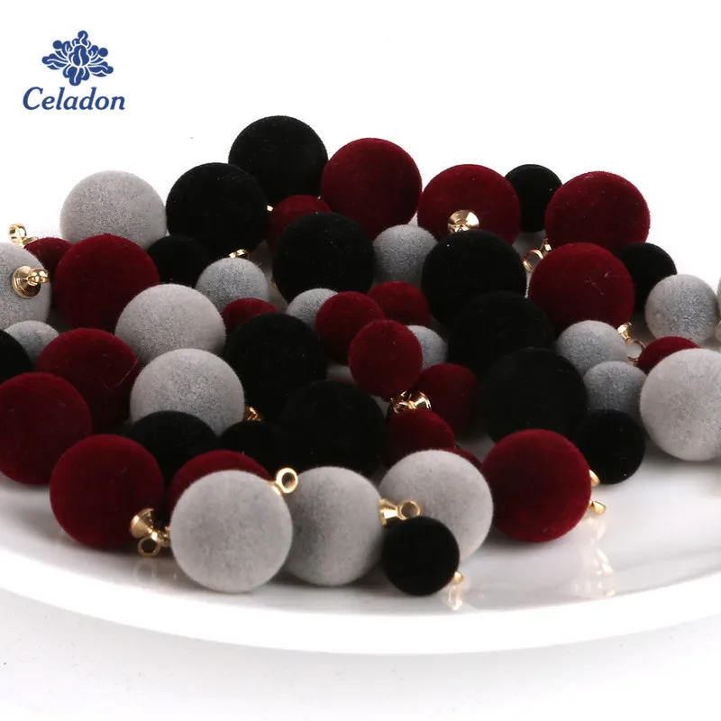 10pcs/lot 8/12mm Burgundy Grey Velvet Cover Round Ball Beads Polyester Bead Earring Charm for Diy Jewelry Making Accessory
10pcs/lot 8/12mm Burgundy Grey Velvet Cover Round Ball Beads Polyester Bead Earring Charm for Diy Jewelry Making Accessory