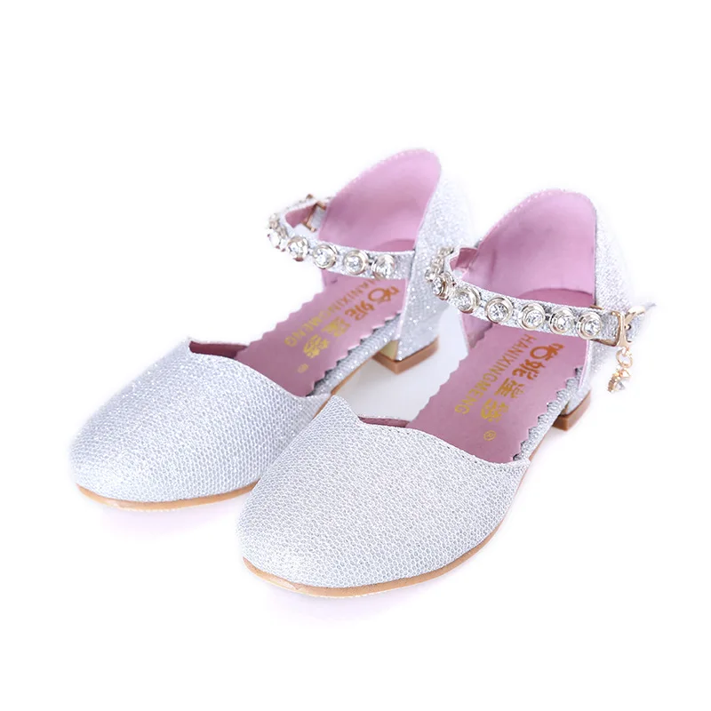 2019 New Summer Children Sandals Kids PU Leather Buckle Strap Princess Shoes For Girl Party Glitter Butterfly High heel Sandals
2019 New Summer Children Sandals Kids PU Leather Buckle Strap Princess Shoes For Girl Party Glitter Butterfly High heel Sandals