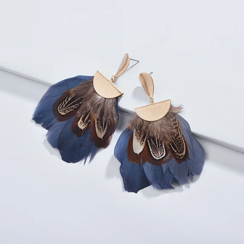 New Women Earrings Fashion Alloy Fan-Shaped Feather Multi-Layer Female Earrings Color Geometry For Party Or Wedding SN156
New Women Earrings Fashion Alloy Fan-Shaped Feather Multi-Layer Female Earrings Color Geometry For Party Or Wedding SN156