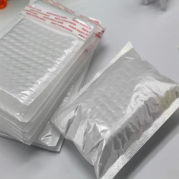 Pearl film self-adhesive envelope moisture proof bubble breaking envelope bag Express clothing gift envelope bag
Pearl film self-adhesive envelope moisture proof bubble breaking envelope bag Express clothing gift envelope bag