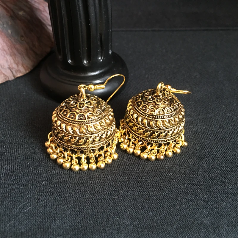 Golden Plating Indian Cover Earrings for Women Hippie Wind Women's Ear Jewelry Pakistani Thailand Tassel Elegant Luxury big gift
Golden Plating Indian Cover Earrings for Women Hippie Wind Women's Ear Jewelry Pakistani Thailand Tassel Elegant Luxury big gift
