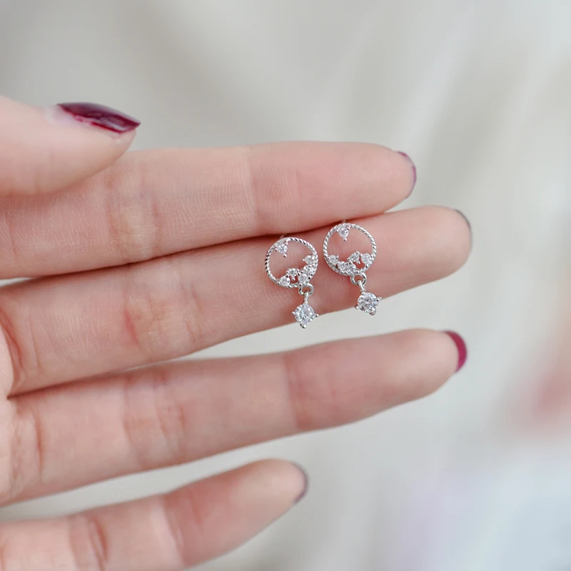 Female s925 silver drop earrings female temperament earrings personality fashion wild simplicity
Female s925 silver drop earrings female temperament earrings personality fashion wild simplicity