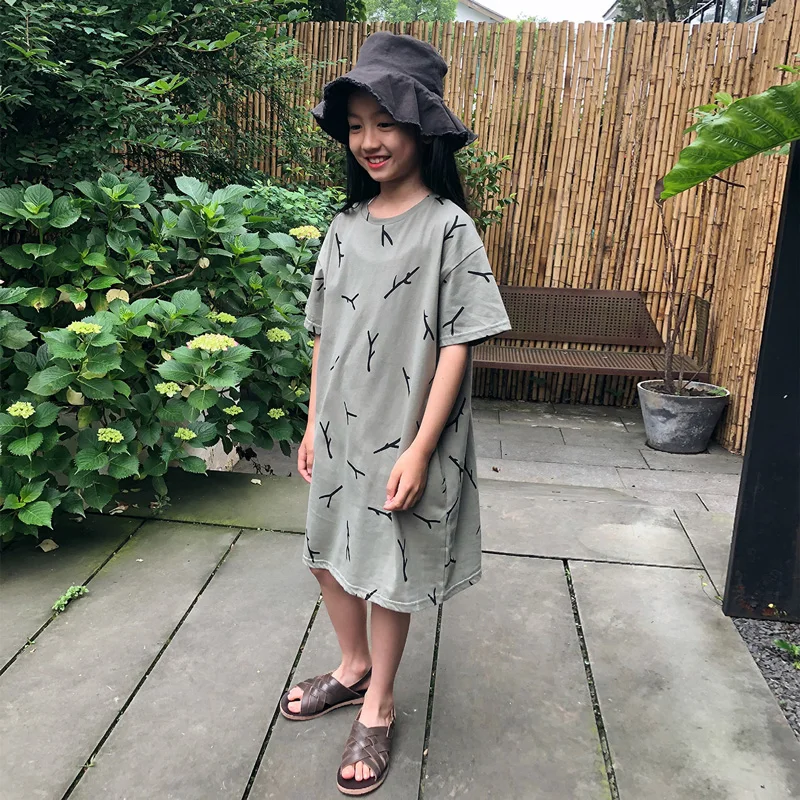 2019 A-line T-shirt Dresses Girls Summer Korean Big Children Short Sleeve ArmyGreen Casual Cotton Long T-shirt Girls Dress
2019 A-line T-shirt Dresses Girls Summer Korean Big Children Short Sleeve ArmyGreen Casual Cotton Long T-shirt Girls Dress