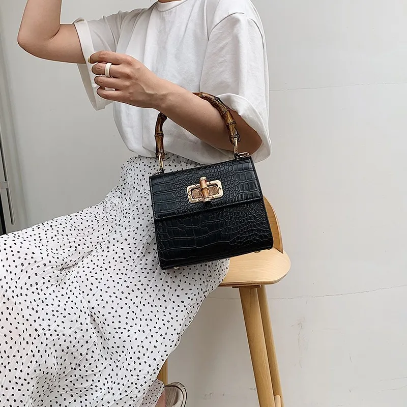 Luxury Handbags Women Bags Designer Alligator PU Leather Designer Bags Famous Brand Women Handags 2019 Shoulder Crossbody Bags
Luxury Handbags Women Bags Designer Alligator PU Leather Designer Bags Famous Brand Women Handags 2019 Shoulder Crossbody Bags