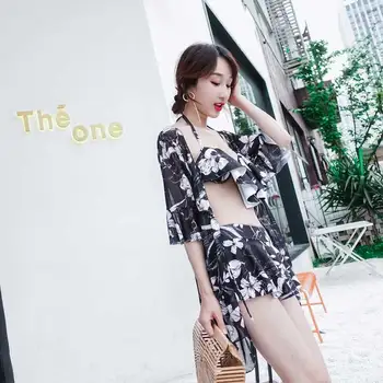 Women's Printed Two Piece Bikini Set Flounce Halter Push Up Top Skirted Bottom Cover 3pcs/set Swimsuit Beachwear Bathing Suits
Women's Printed Two Piece Bikini Set Flounce Halter Push Up Top Skirted Bottom Cover 3pcs/set Swimsuit Beachwear Bathing Suits