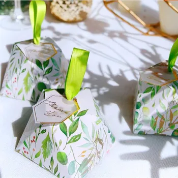 free shipping 8*8*6cm green diamond shape paper bridal shower sweet boxes , SZZP11
free shipping 8*8*6cm green diamond shape paper bridal shower sweet boxes , SZZP11