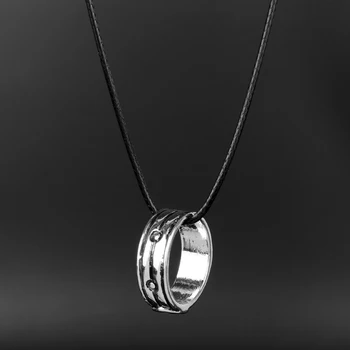 MQCHUN wholesale Anime Vampire Knight Cross Templar With Round Pendant Necklace Japanese Rope Chain Women Men Gifts-30
MQCHUN wholesale Anime Vampire Knight Cross Templar With Round Pendant Necklace Japanese Rope Chain Women Men Gifts-30