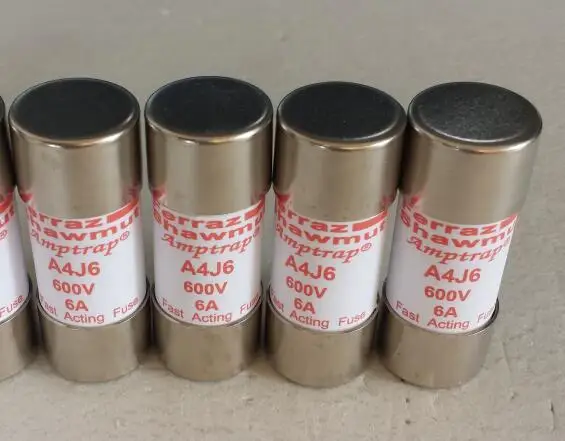 fuse A4J6 6A 600V A4J20 20A 600V A4J45 45A 600V A4J35 35A 600V low voltage fuse
fuse A4J6 6A 600V A4J20 20A 600V A4J45 45A 600V A4J35 35A 600V low voltage fuse