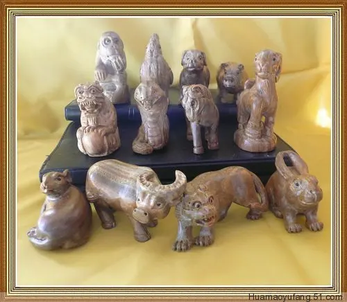 Rat ox tiger rabbit dragon snake horse sheep monkey chicken dog pig twelve zodiac wood carving crafts, decorations(A341)
Rat ox tiger rabbit dragon snake horse sheep monkey chicken dog pig twelve zodiac wood carving crafts, decorations(A341)