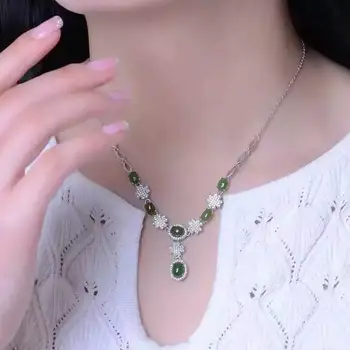 Fidelity natural jasper pendants Necklaces s925 sterling silver natural green gemstone Necklaces elegant fine jewelry for women
Fidelity natural jasper pendants Necklaces s925 sterling silver natural green gemstone Necklaces elegant fine jewelry for women