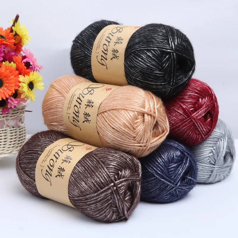 100g/ball Velvet Cotton Yarn Hand Crochet Yarn Soft Knitting Wool DIY Material For Hand Knitted Hat Carpet Sweater Scarf
100g/ball Velvet Cotton Yarn Hand Crochet Yarn Soft Knitting Wool DIY Material For Hand Knitted Hat Carpet Sweater Scarf