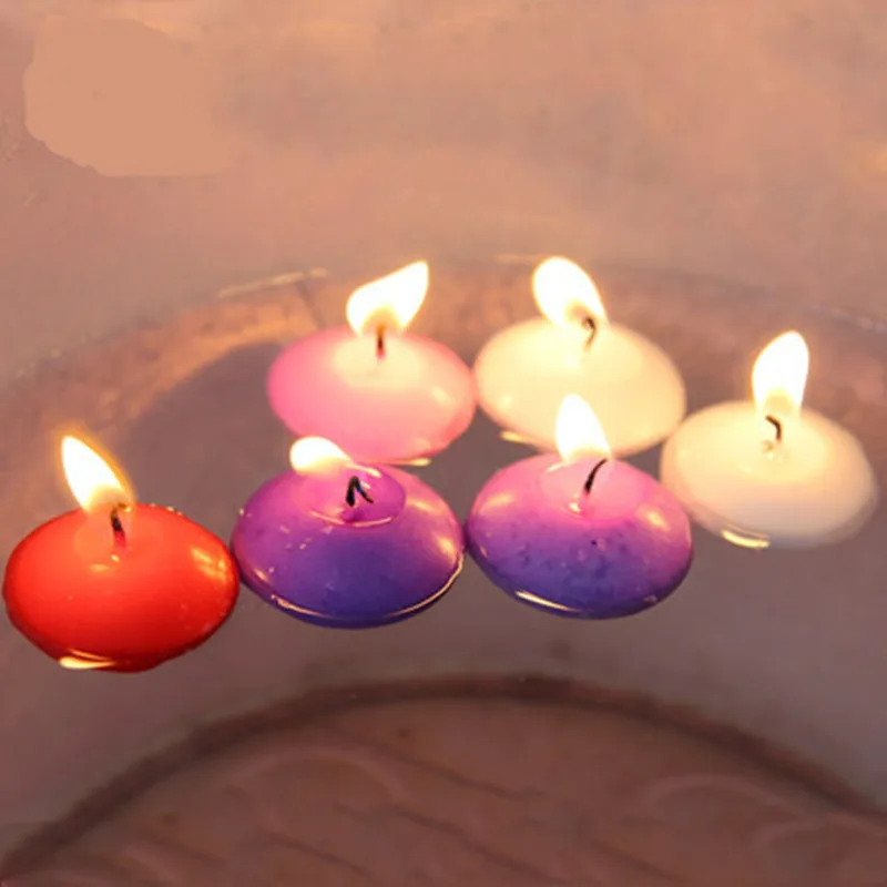 Image candle floating on the water for wedding and valentine s day  water floating candles